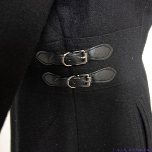 Keneth Cole women's wool blend black coat, size 8 - Picture 8 of 16